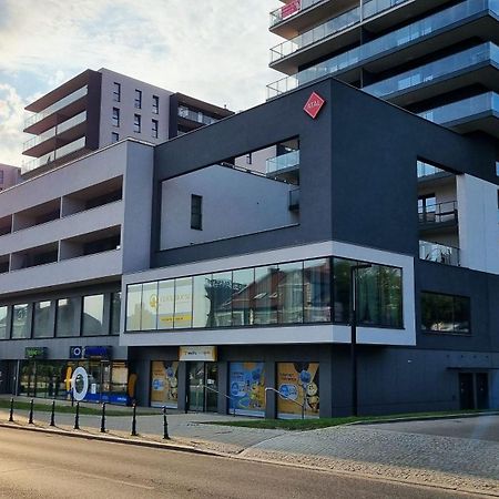 Q Apart Enter- Dwa Pokoje, Manufaktura, Klimatyzacja I Garaz Gratis, Fv, Gwarancja Zadowolenia Łódź Zewnętrze zdjęcie