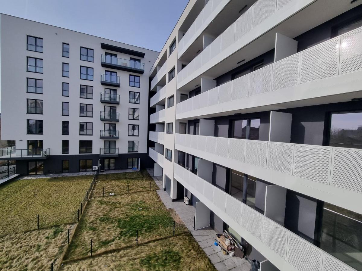 Q Apart Enter- Dwa Pokoje, Manufaktura, Klimatyzacja I Garaz Gratis, Fv, Gwarancja Zadowolenia Łódź Zewnętrze zdjęcie